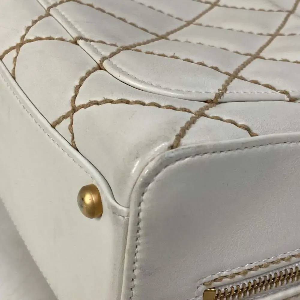 CHANEL Vintage White Bag